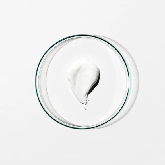 NEW Grown Alchemist Soothing Hand Cream - Picture 2 of 3